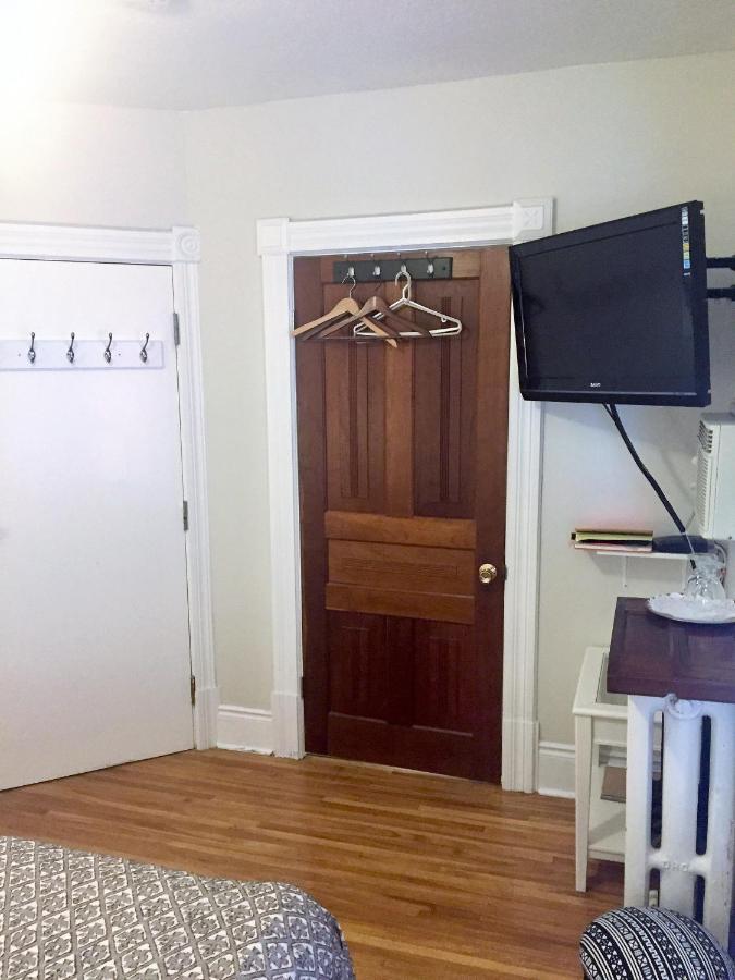 מפלי הניאגרה Ellis House Bed & Breakfast מראה חיצוני תמונה